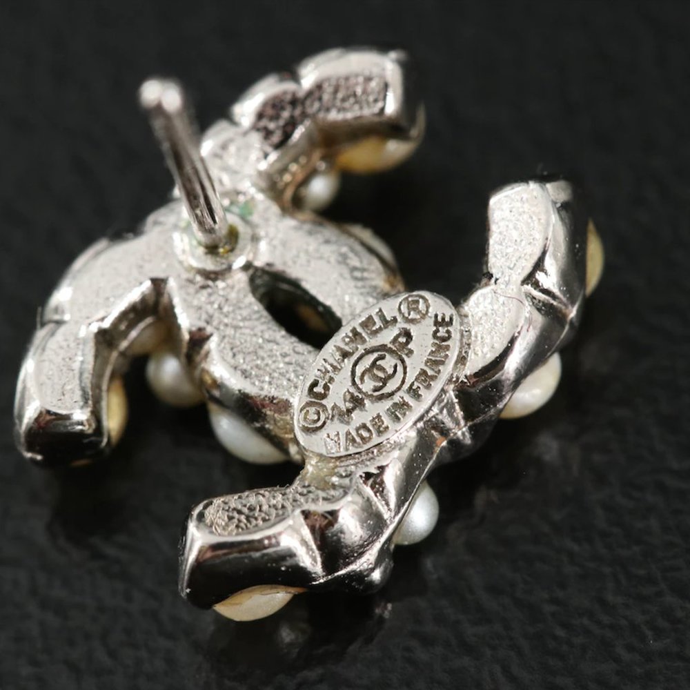 Chanel CC Logo Faux Pearl Stud Earrings - Picture 10 of 16